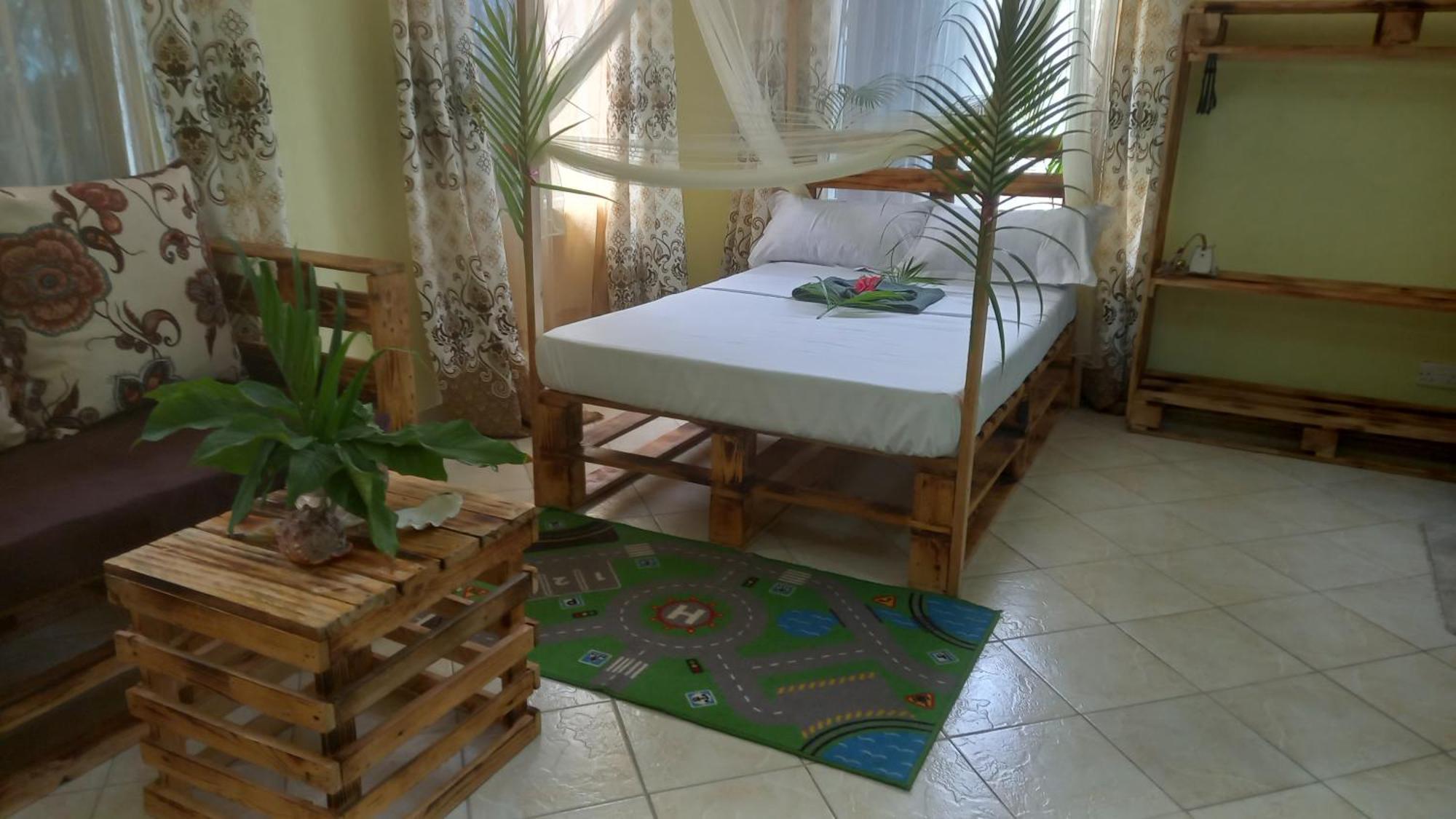 Mount Zion Guest House, Mtwapa Mtomondoni Mombasa Exterior foto